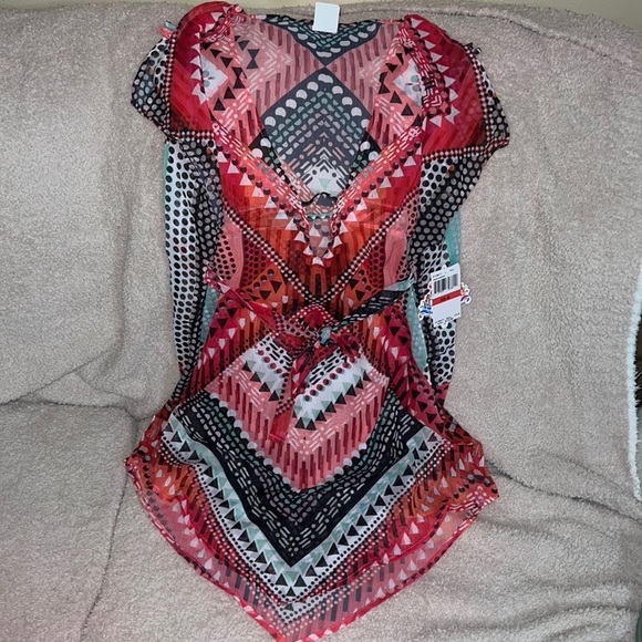 BECCA Other - Nwt Becca swim coverup